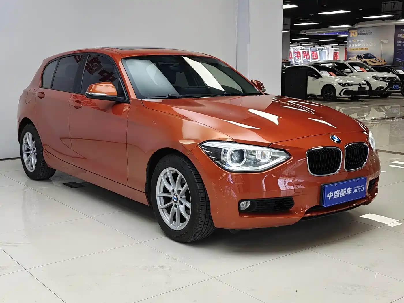 BMW 1 Series (Import) 2013 Facelift 118i Leading Model фото 3