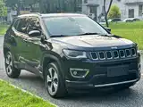 Photo 3 - Jeep Compass