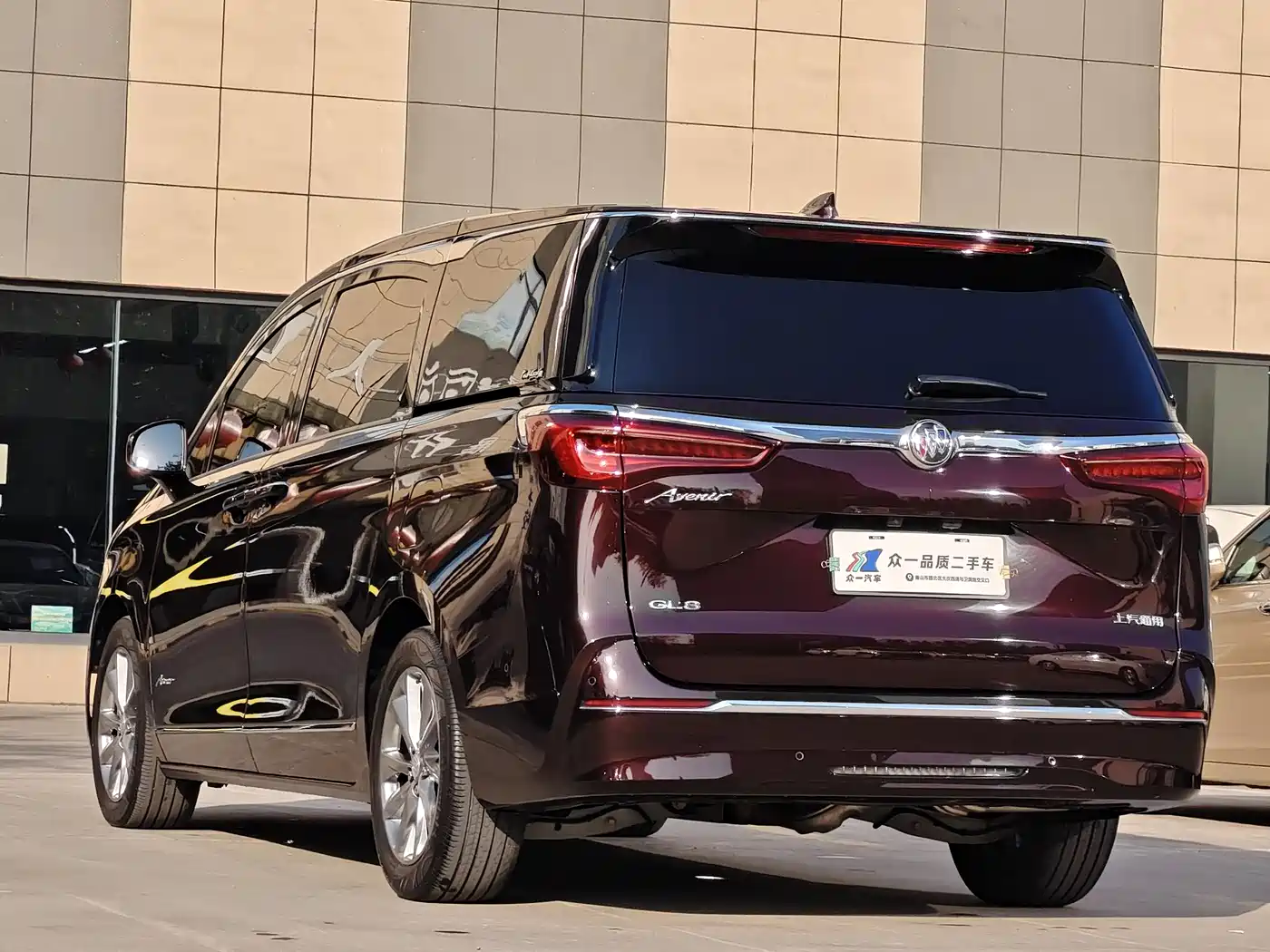 Buick GL8 2021 Avenir Aivia 6-Seater Elite Edition фото 5