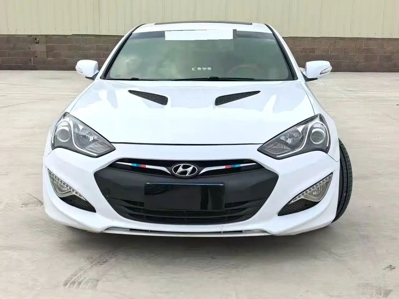Hyundai Genesis Coupe 2013 2012 2.0T Automatic Elegant Edition