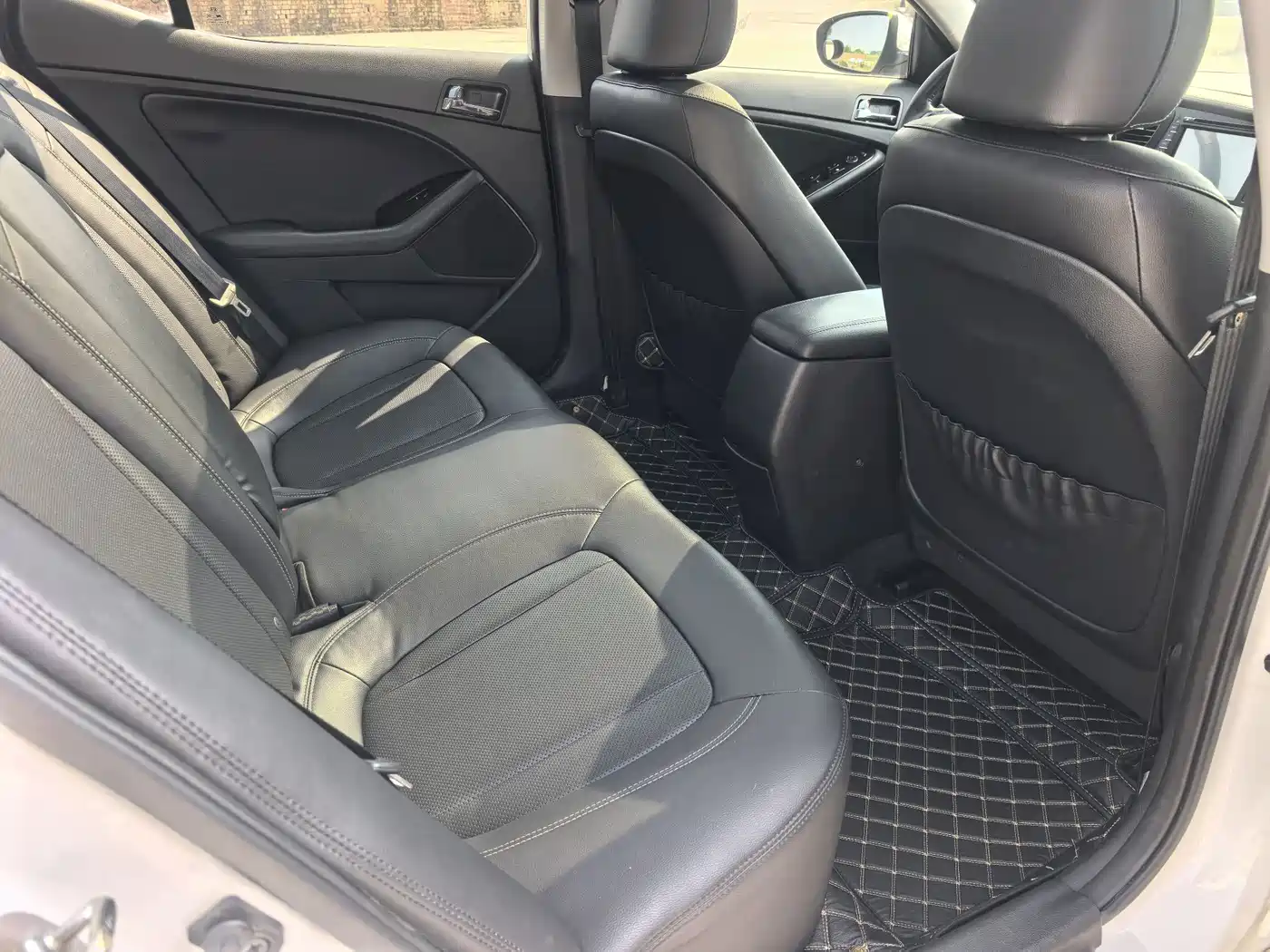 Kia K5 2013 2012 2.0L Automatic DLX