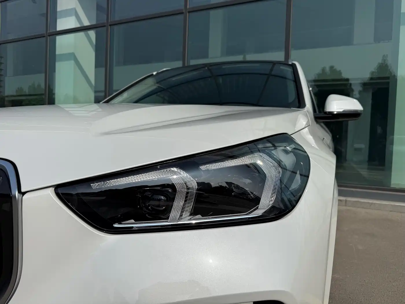 BMW iX1 2025 2025 eDrive25L M Sport Package
