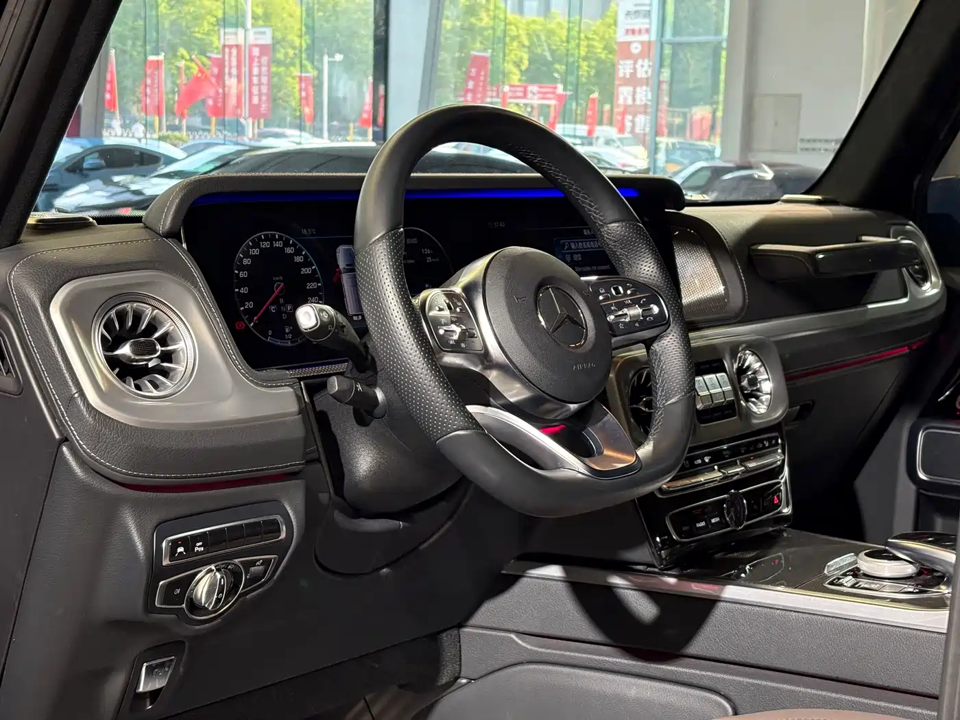 Mercedes-Benz G-Class 2023 G 500 фото 6