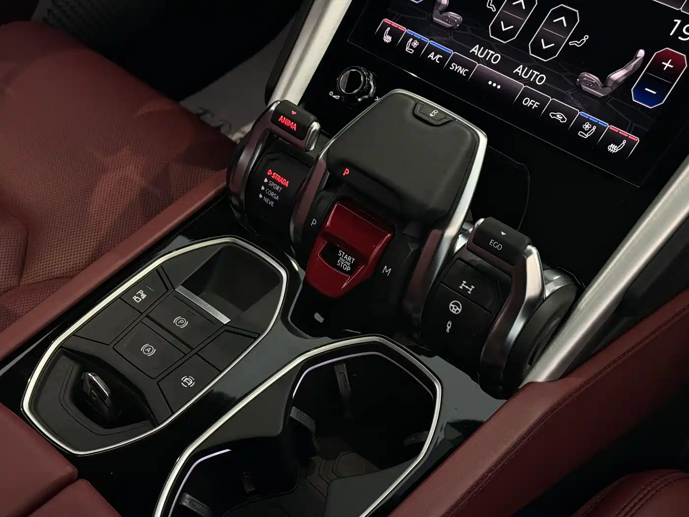 Lamborghini Urus 2018 4.0T V8 фото 17