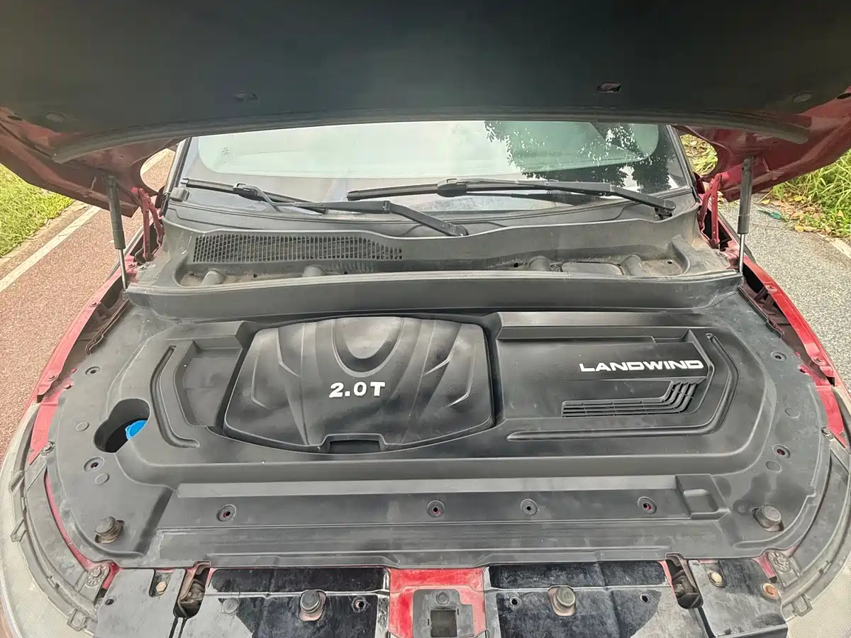 Landwind X7 2016 2015 2.0T Panorama Premium