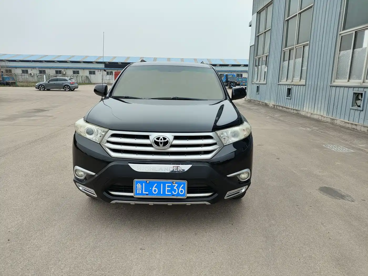Toyota Highlander 2013 2.7L 2WD 5-seater Purple Gold Edition