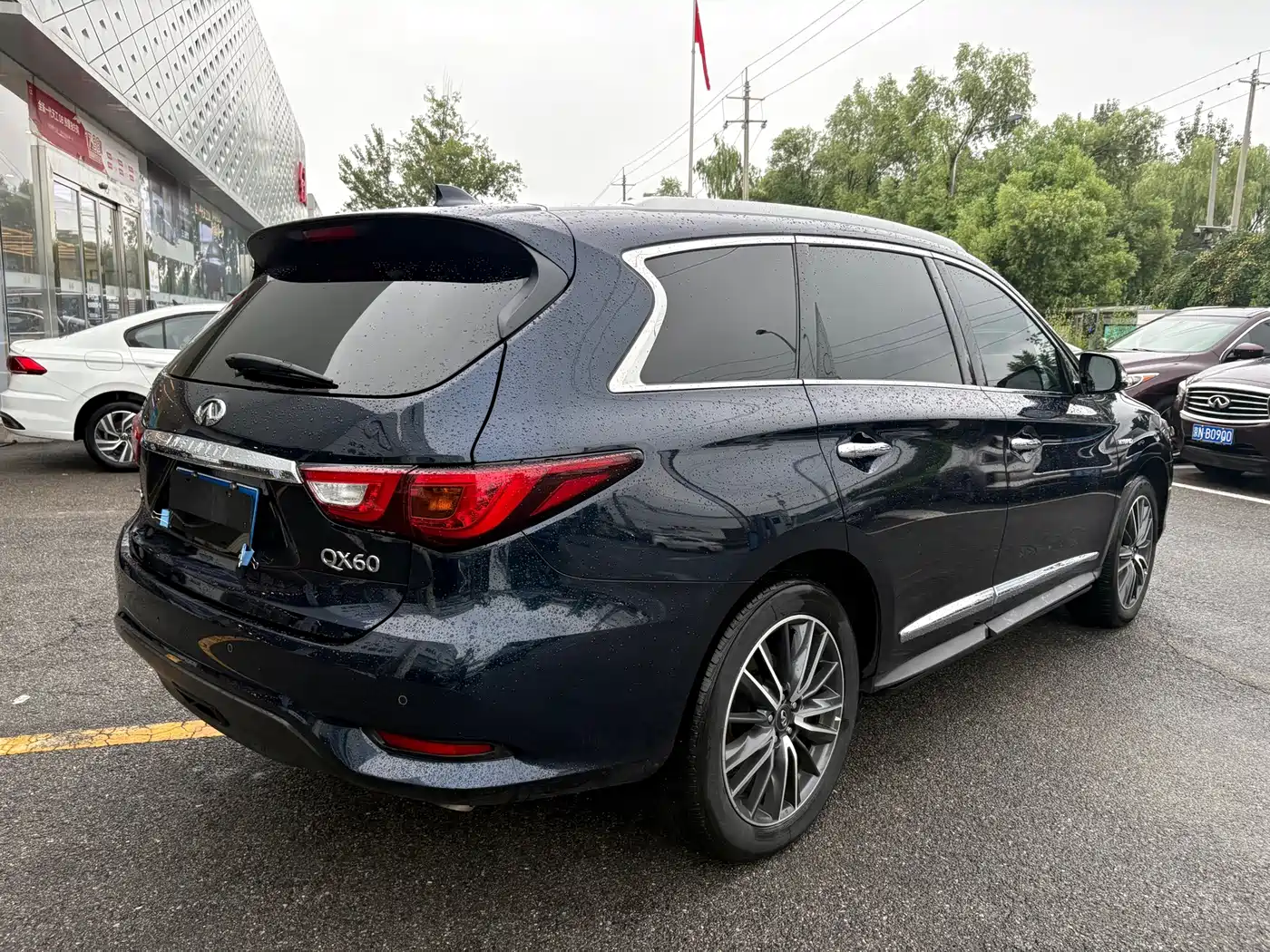 Infiniti QX60 (Import) 2021 2020 Model 2.5 S/C Hybrid All-Wheel Drive Ultimate Edition