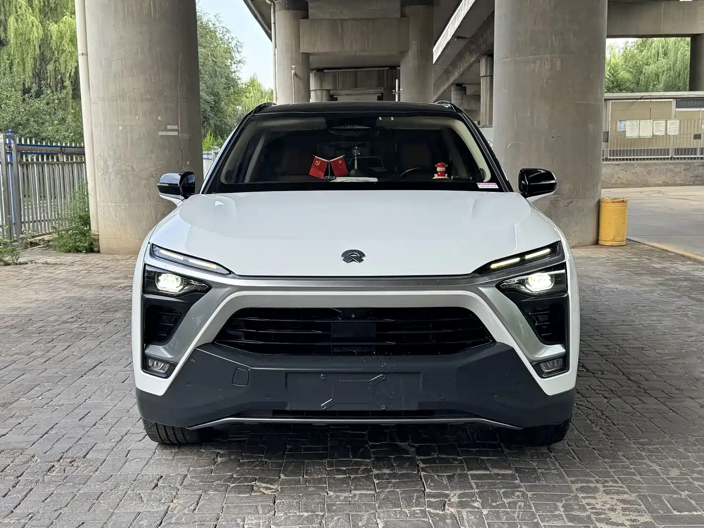 NIO ES8 2019 2018 425KM Base Edition 7-Seater