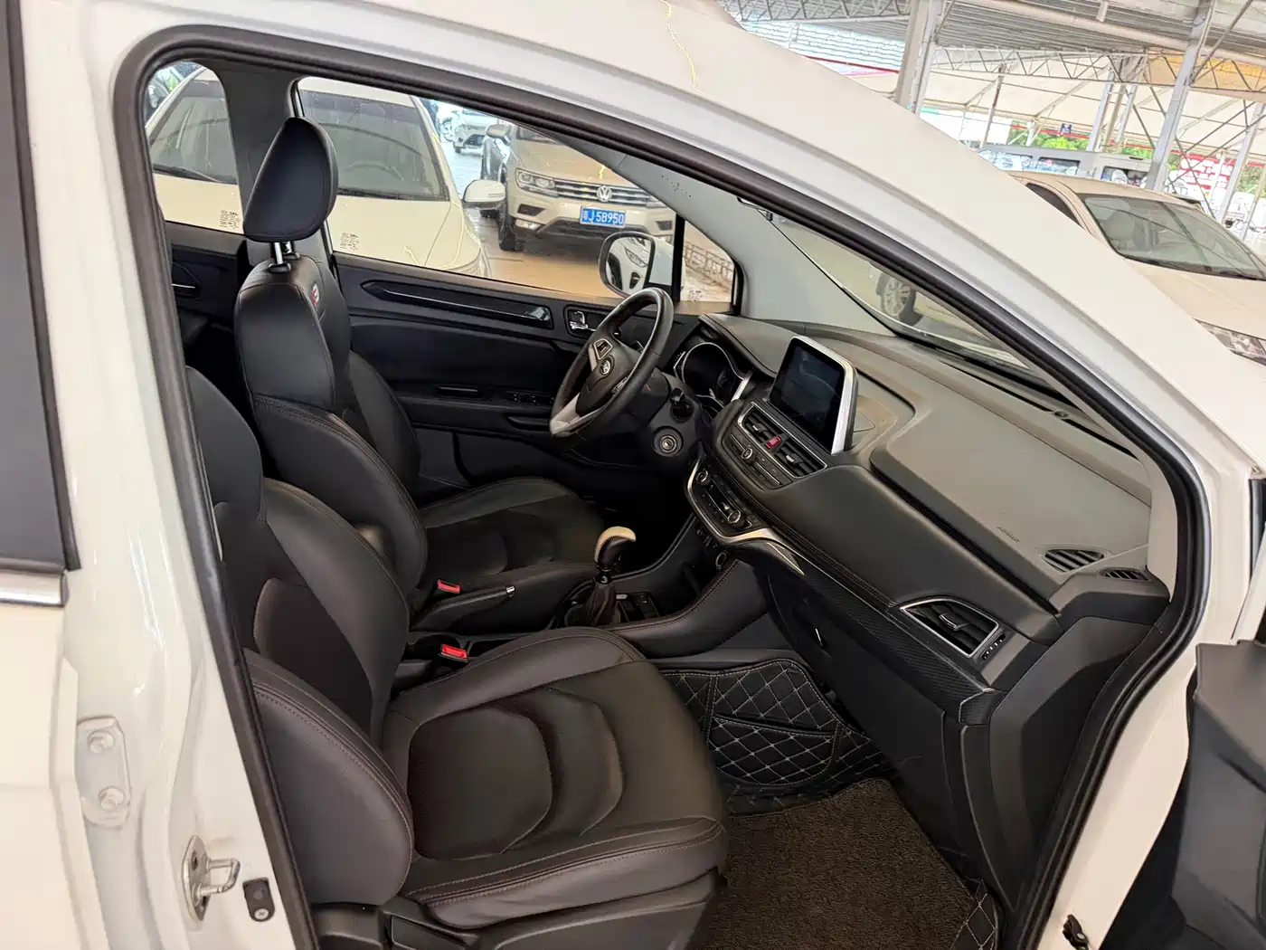 JAC Motors Refine S3 2017 2017 1.5L Manual Luxury Smart