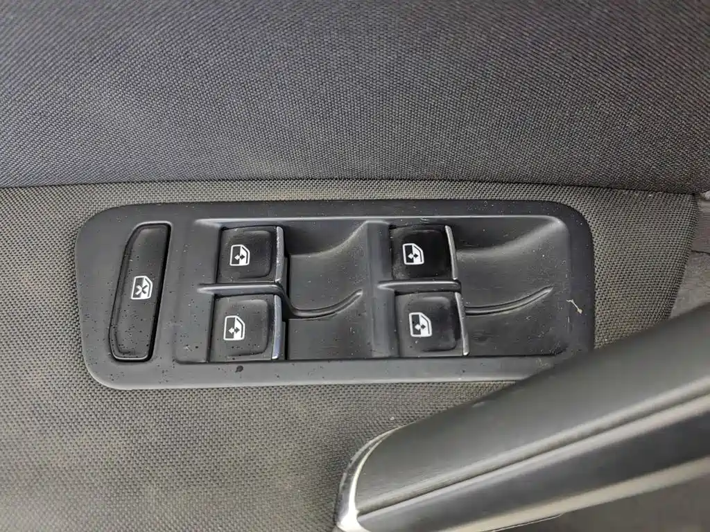 Фото 9 - Volkswagen Golf