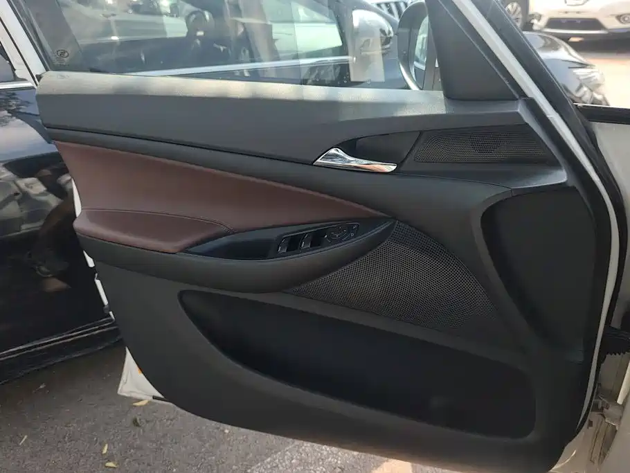Buick GL6 2018 2018 18T 6-Seater Luxury