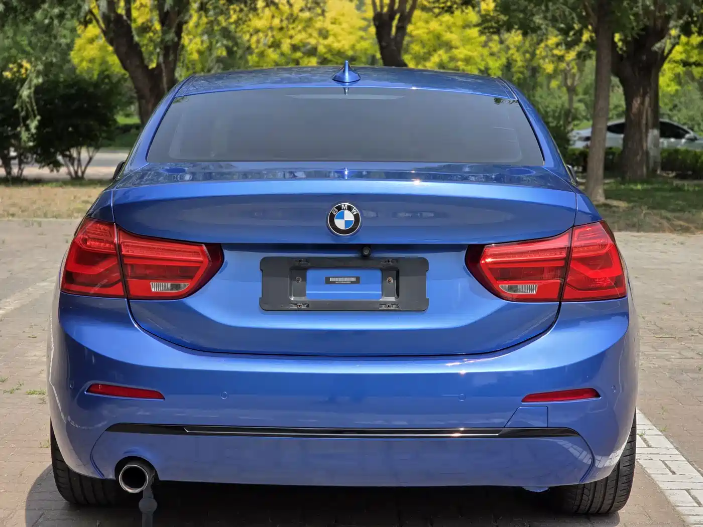 BMW 1 Series 2017 118i Sport фото 6