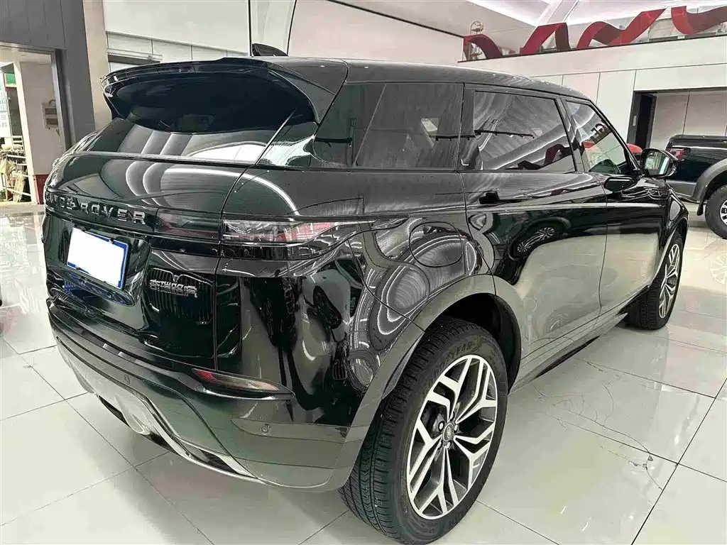 Land Rover Range Rover Evoque 2026 2024 Range Rover Evoque L 249PS Light Master Edition