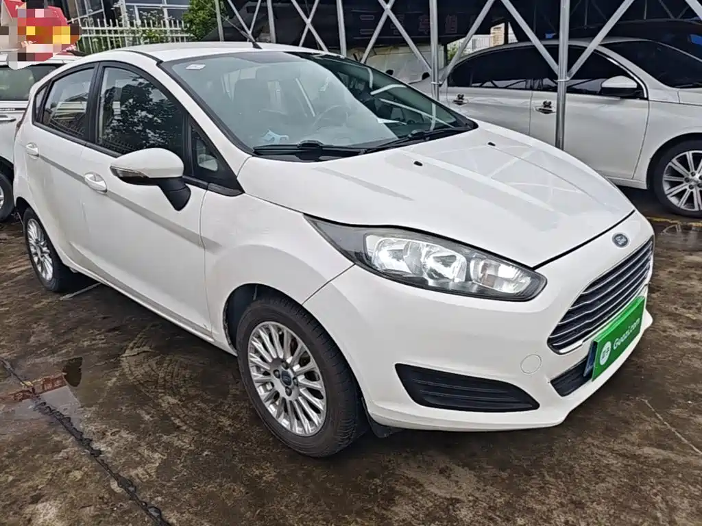 Photo 22 - Ford Fiesta
