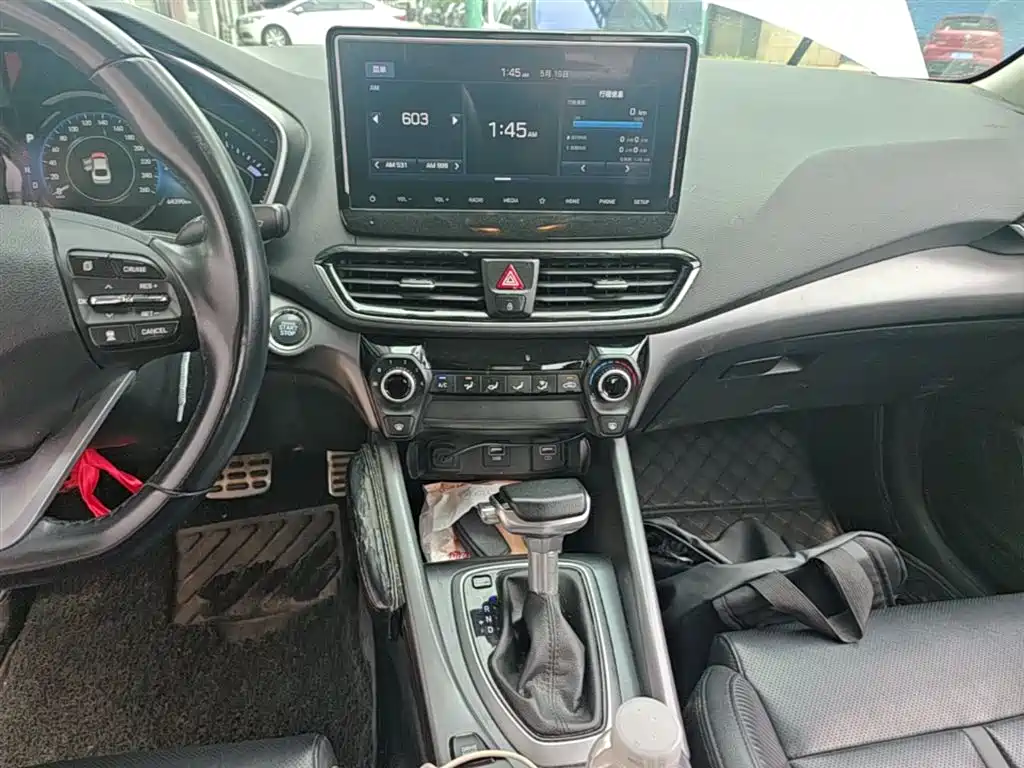 Hyundai Fista 2019 280TGDi Sport Edition China VI фото 13