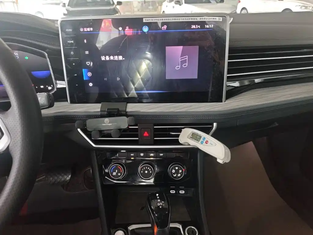 Volkswagen Sagitar, миниатюра 13