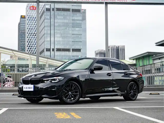 BMW 3 Рестайлинг, 325i, M Чёрный спорт-пакет