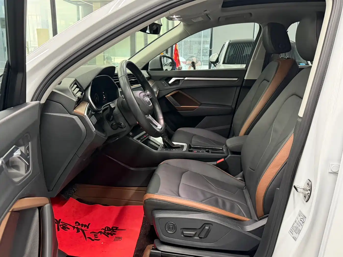 Audi Q3 2022 35 TFSI Fashion Elegance фото 9