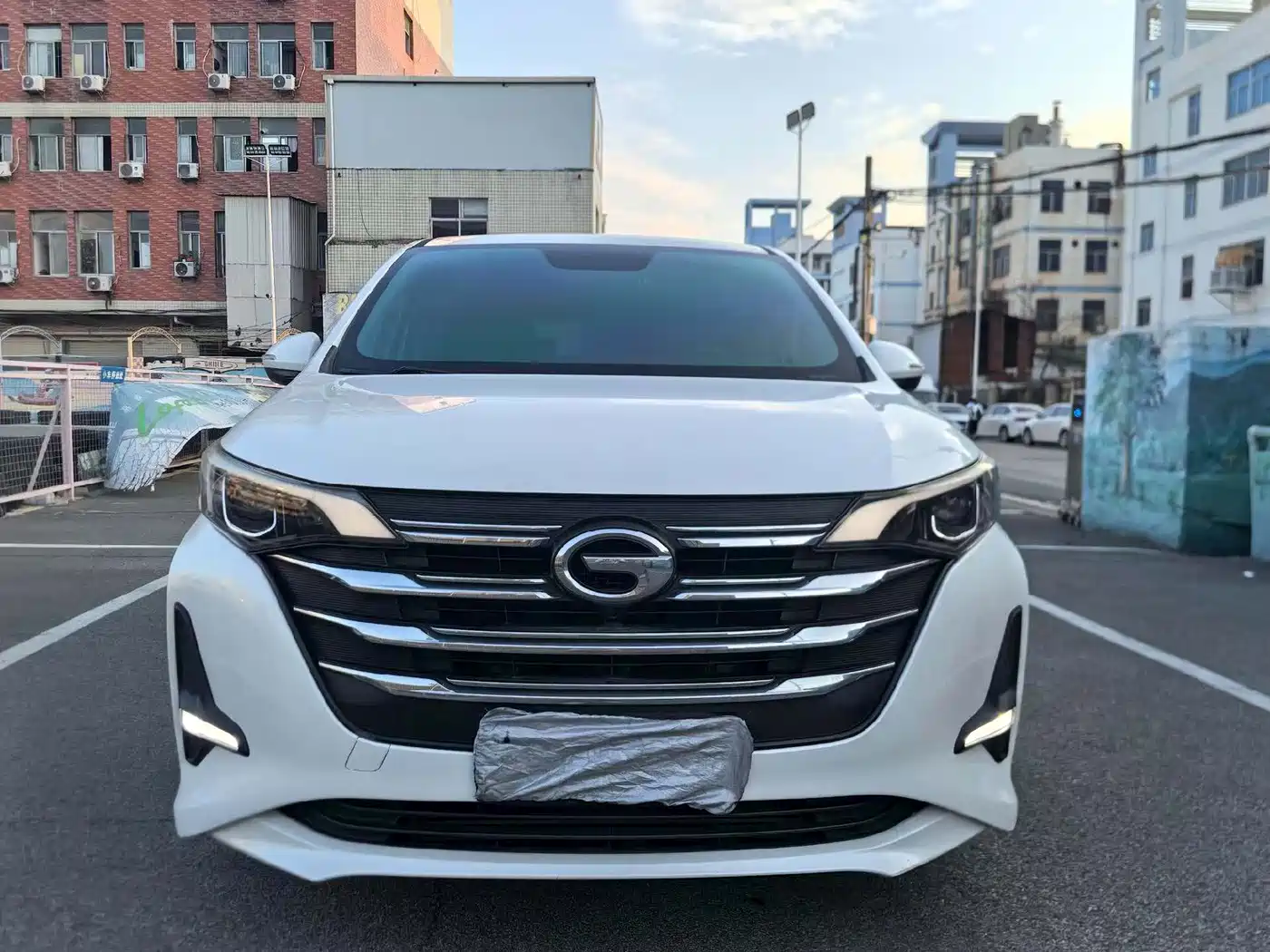GAC Trumpchi Trumpchi M6 2021 270T DCT Elite Edition (7-Seater) фото 2