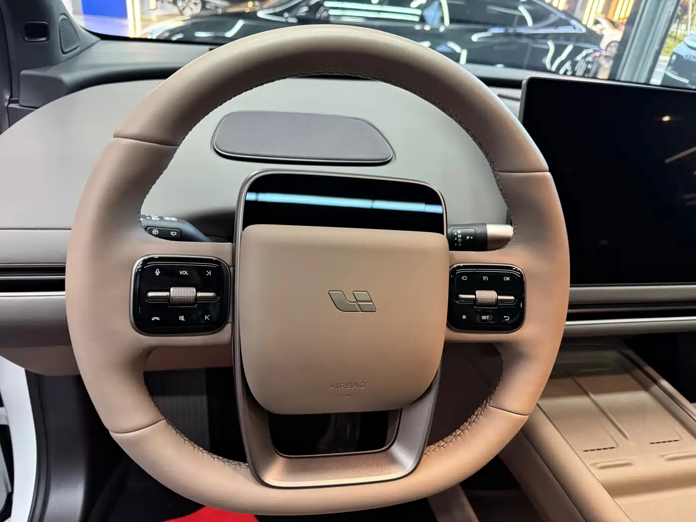 Li Auto i6 2025 2025 2WD Base Model