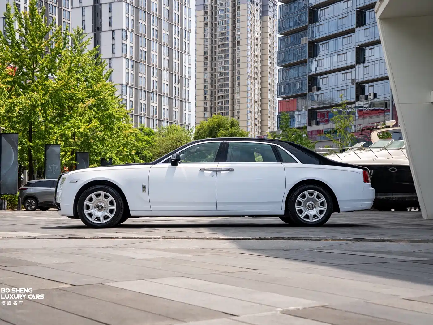 Rolls-Royce Ghost 2013 2012 6.6T Extended Version