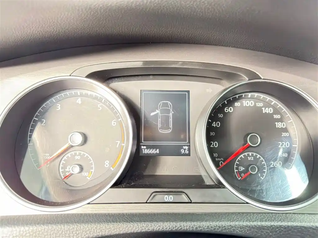 Volkswagen Golf 2015 1.4TSI Automatic Comfort фото 4