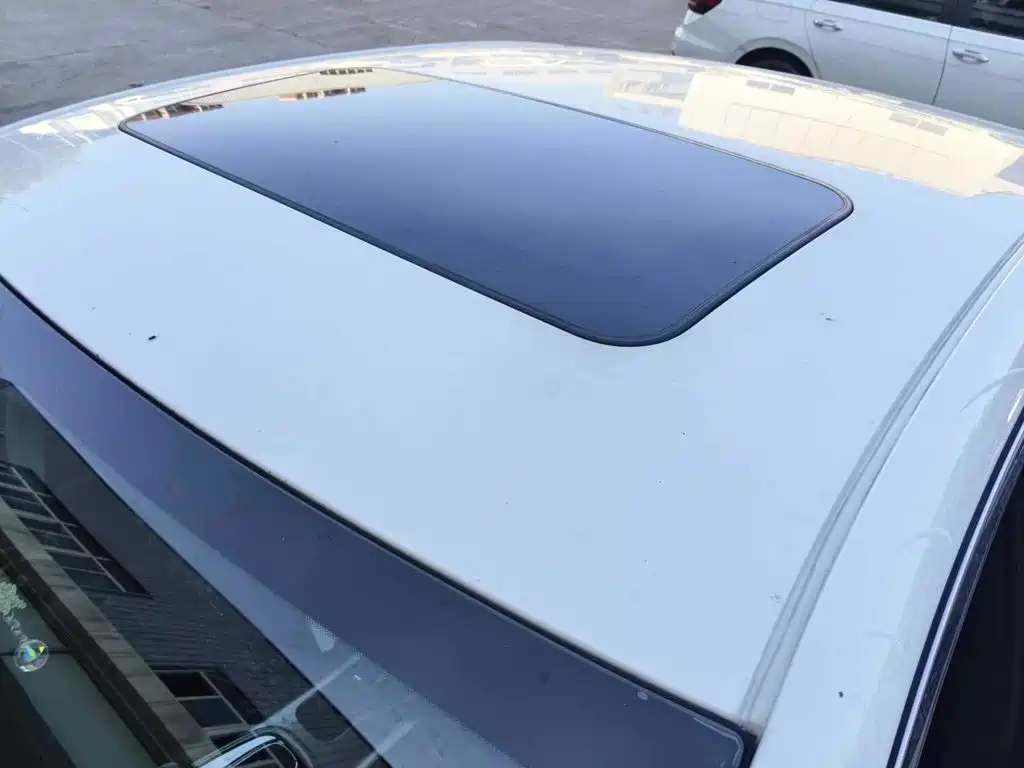 Фото 6 - Chevrolet Malibu