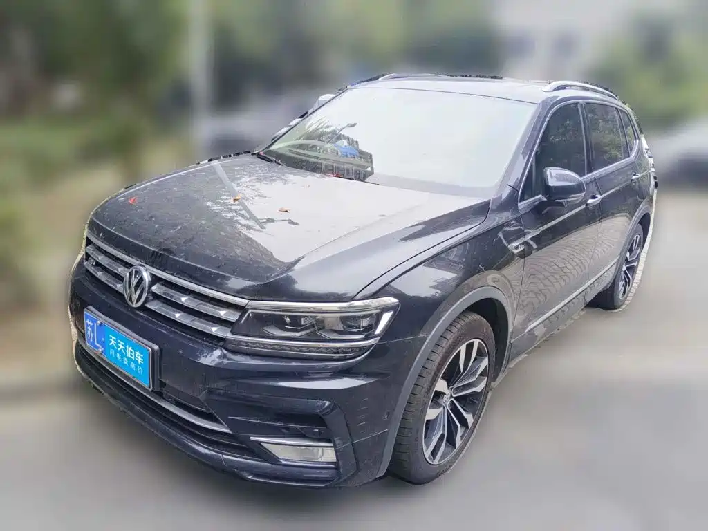 Фото 1 - Volkswagen Tiguan L