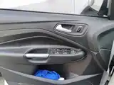 Фото 7 - Ford Kuga