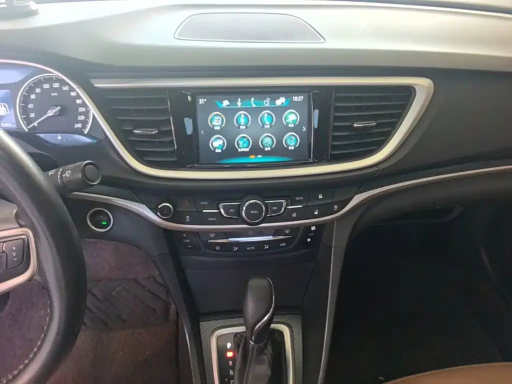 Фото 13 - Buick Excelle