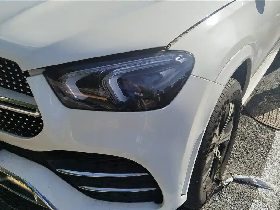 Mercedes-Benz GLE Coupe 2020 GLE 350 4MATIC Coupe SUV Fashion фото 5