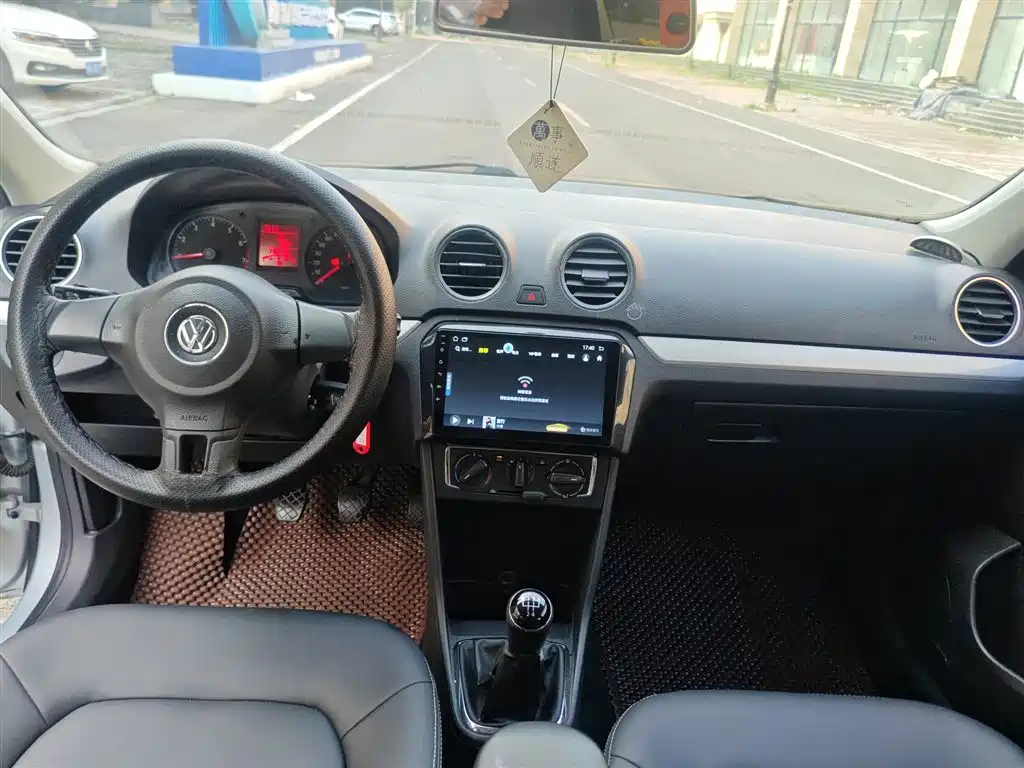 Фото 7 - Volkswagen Jetta