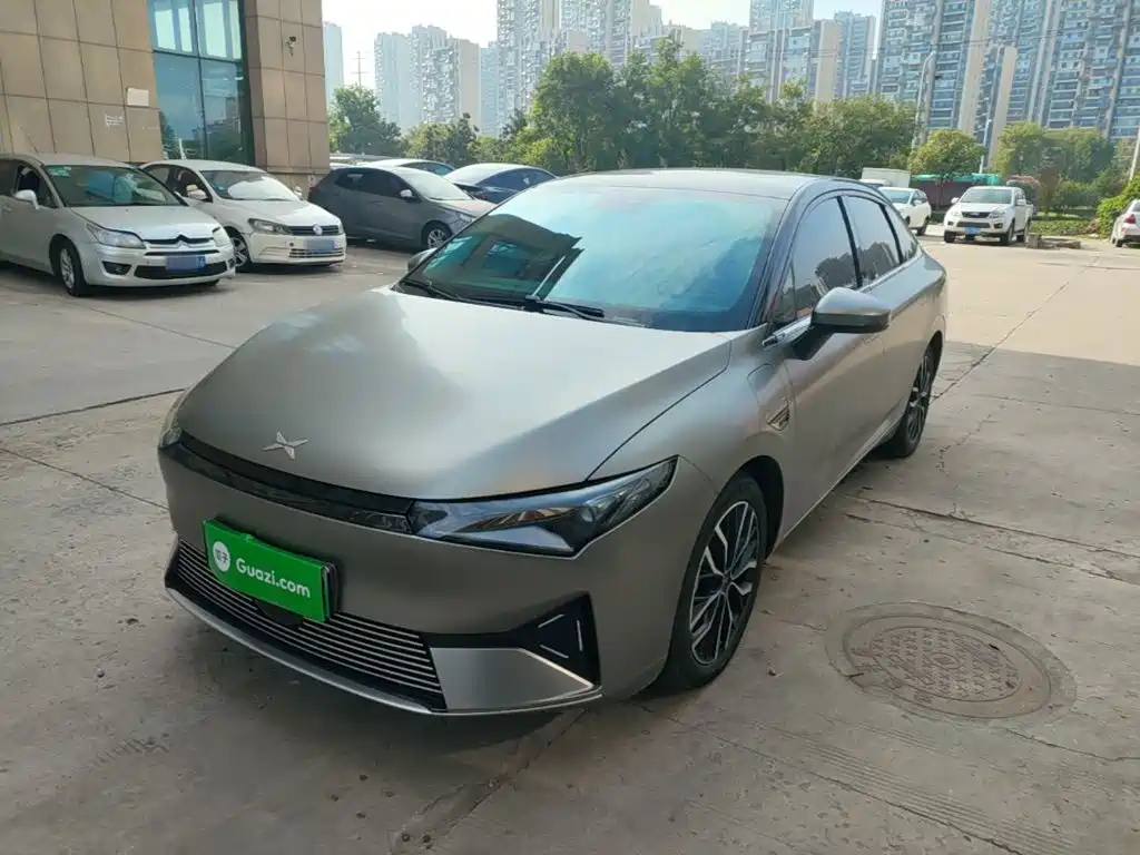 Фото 1 - XPeng P5