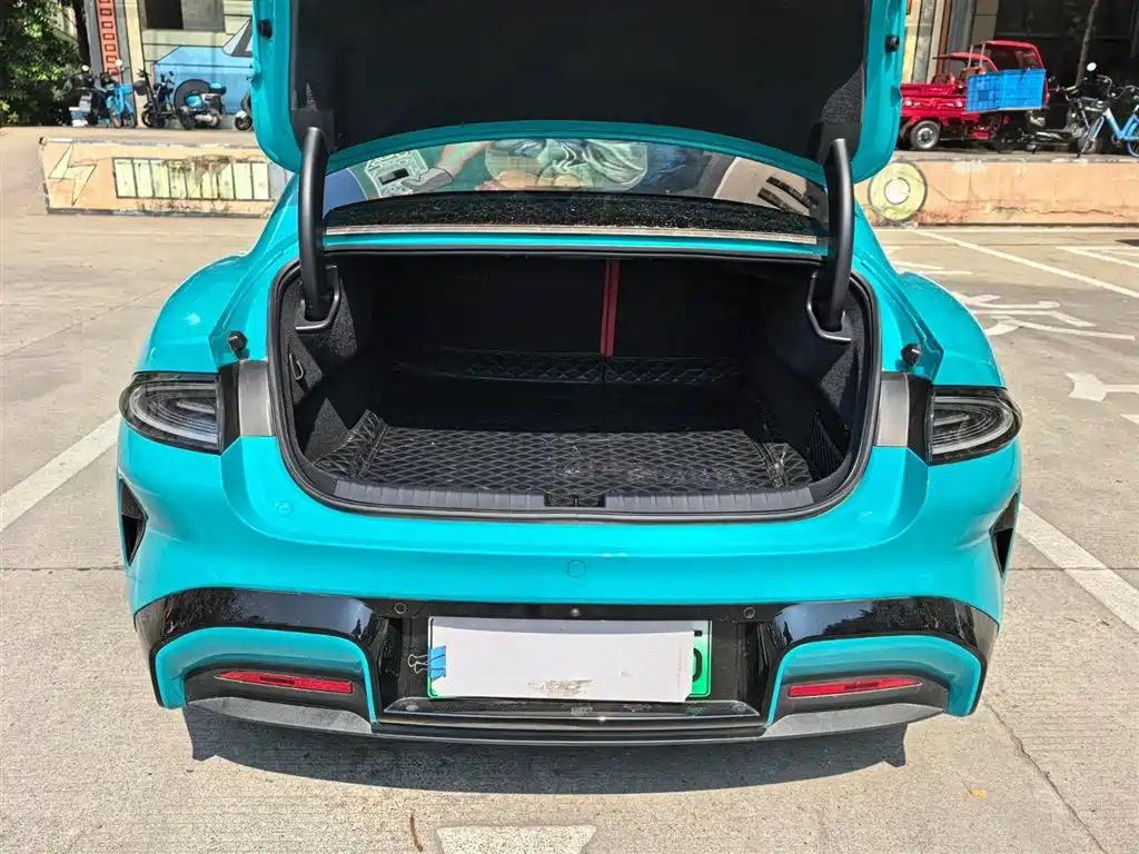 Xiaomi Auto Xiaomi SU7 2024 RWD Ultra Long Range Advanced Smart Driving Pro Edition фото 19
