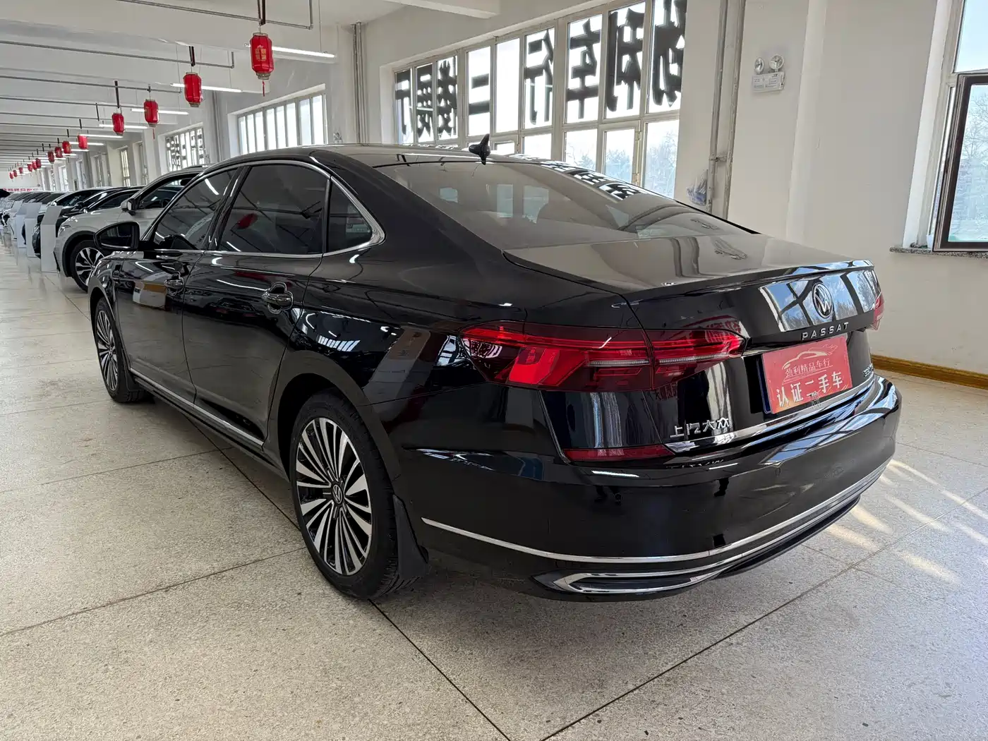 Volkswagen Passat 2021 Model 330TSI Luxury Edition фото 9
