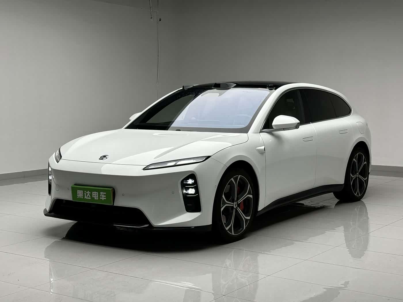 NIO ET5T