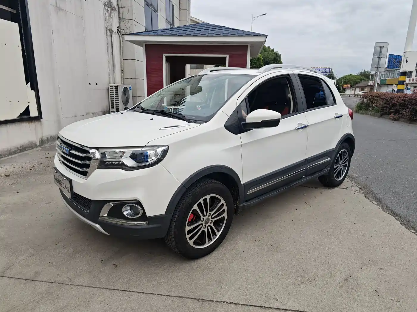 Haval H1 2016 Blue Label 1.5L AMT Premium