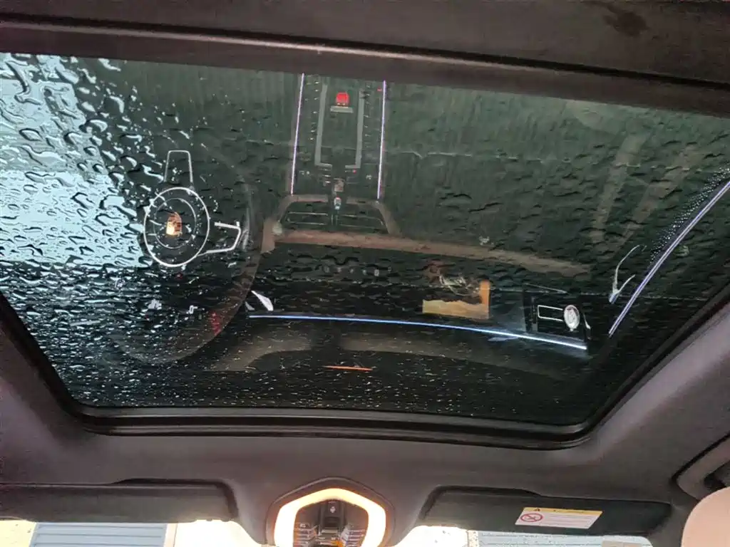 Porsche Macan 2018 Macan 2.0T фото 25