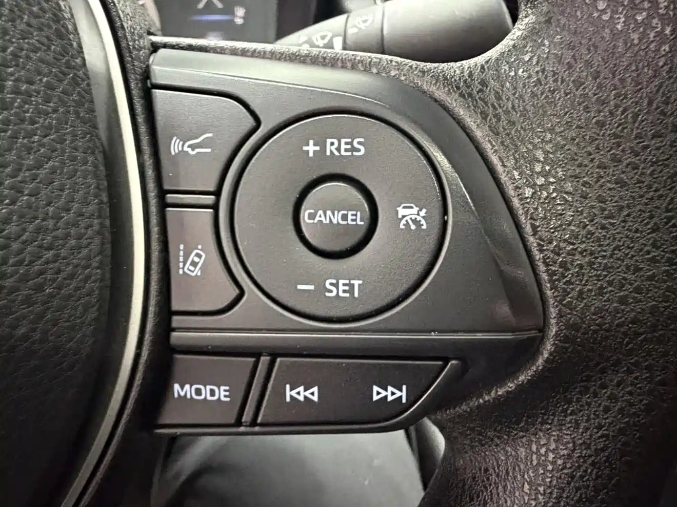 Toyota Corolla 2023 1.2T Elite Edition фото 13