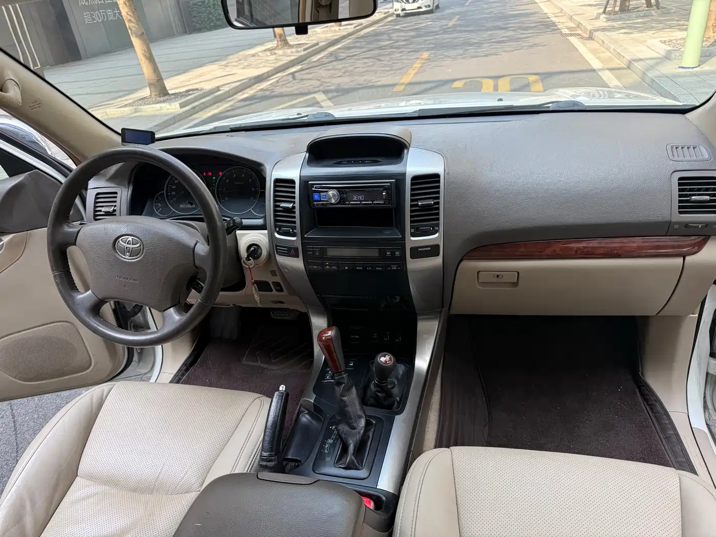 Toyota Prado (Import) 2004 VX 4.0 фото 10