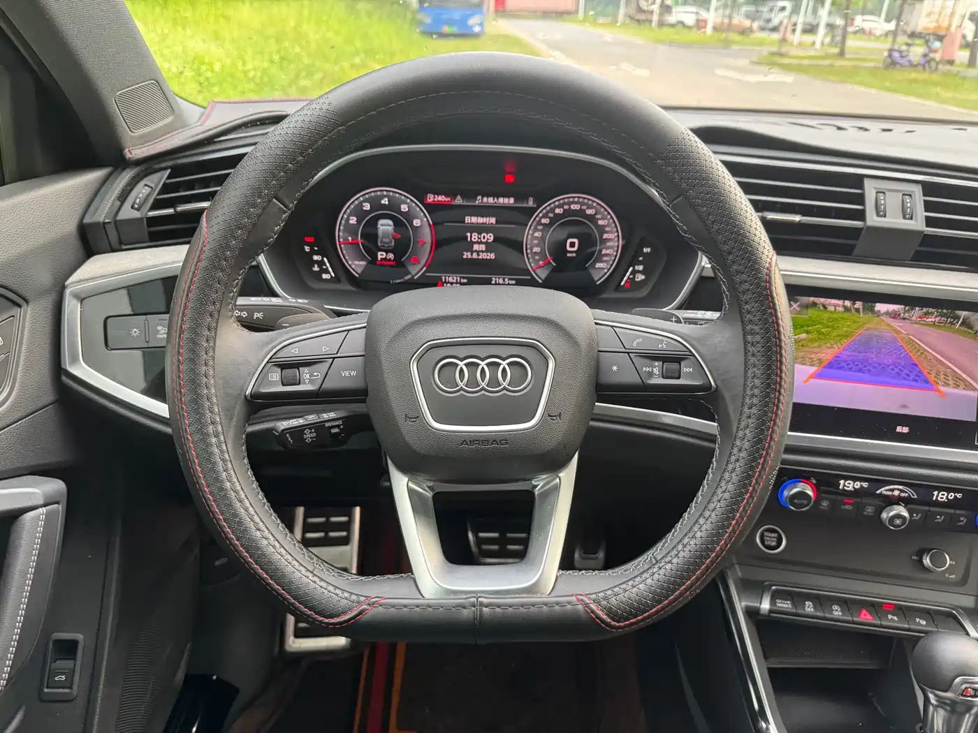Audi Q3 2025 2024 40 TFSI Fashion Sport