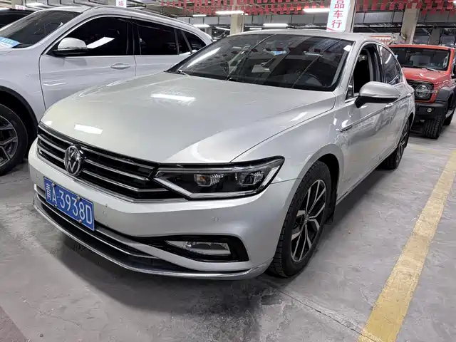Volkswagen Magotan 330TSI DSG, 30 Юбилейная серия