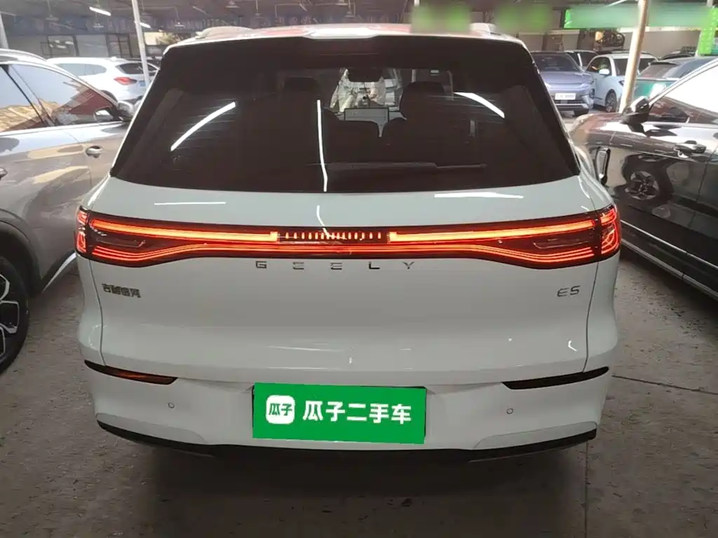 Geely Galaxy Galaxy E5 2024 2024 530km Explore+ Edition