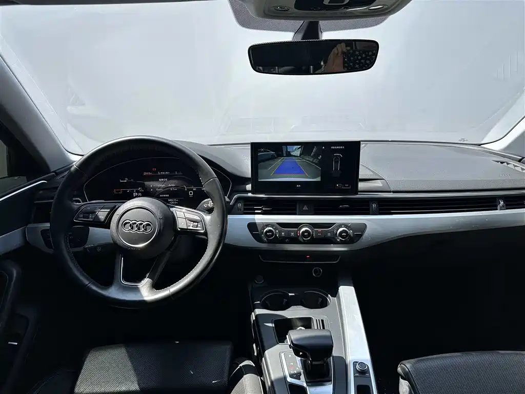 Audi A4L 2020 40 TFSI Fashion Dynamic Edition фото 6