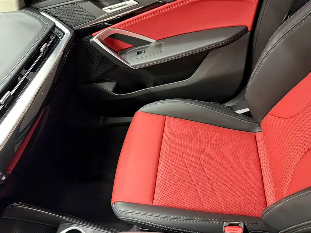 BMW X1 2023 sDrive20Li X Design Package фото 20