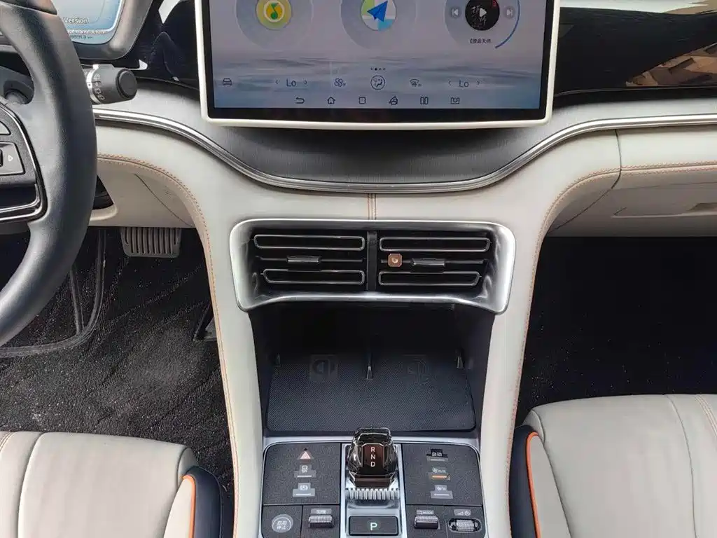 BYD Song PLUS PHEV 2024 Glory Edition EV 520km Premium фото 9