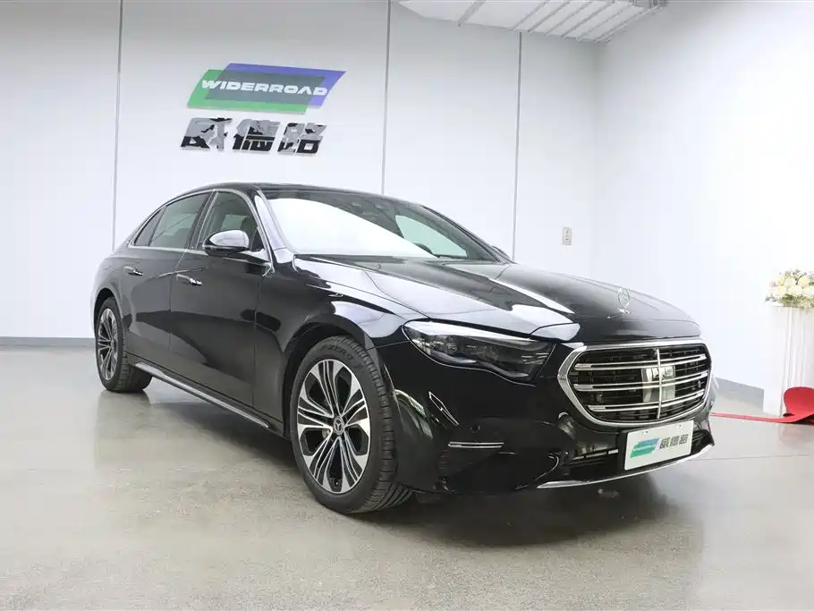 Mercedes-Benz E-Class 2025 Facelift E 300 L Luxury фото 3