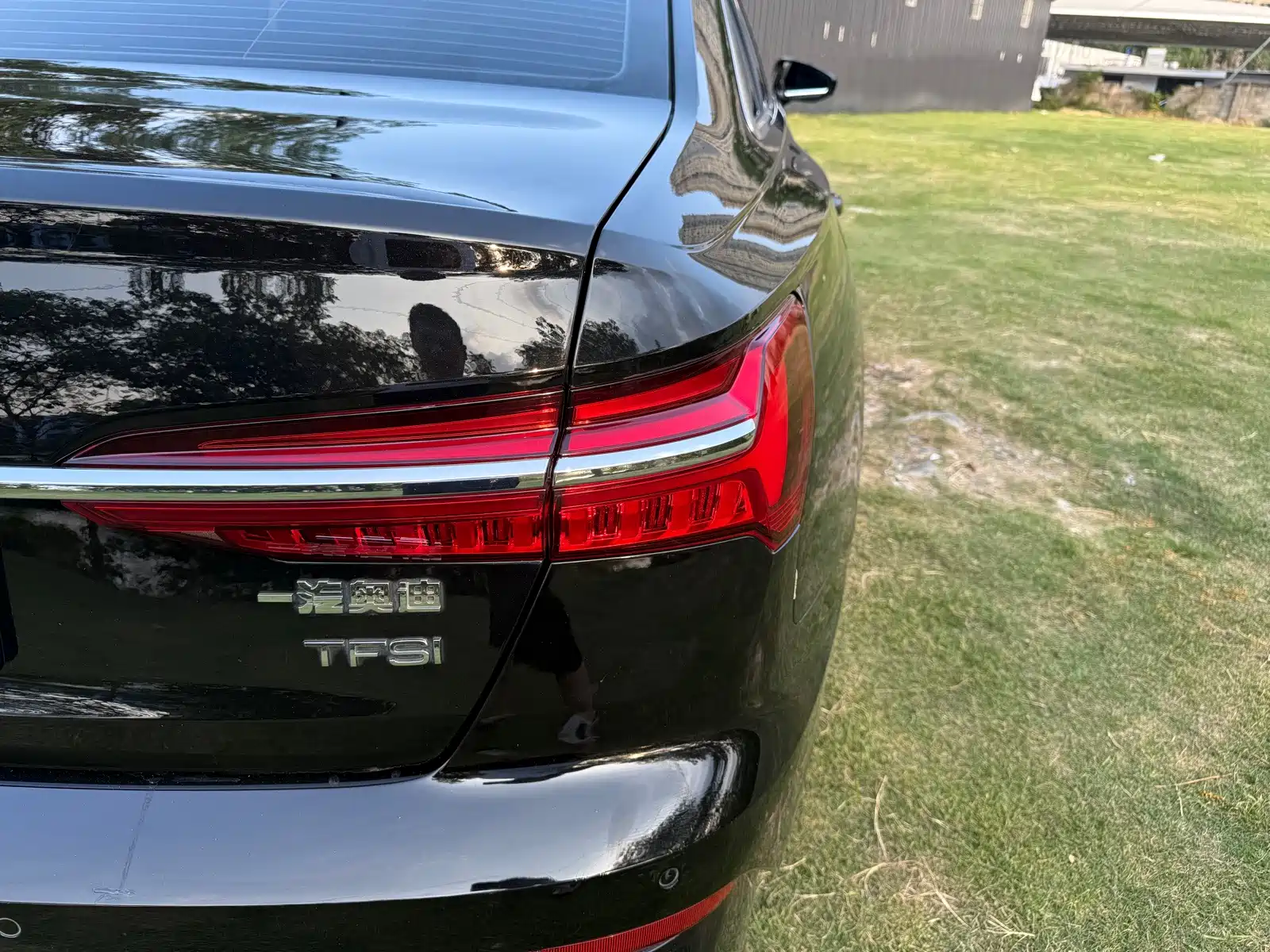 Фото 16 - Audi A6L