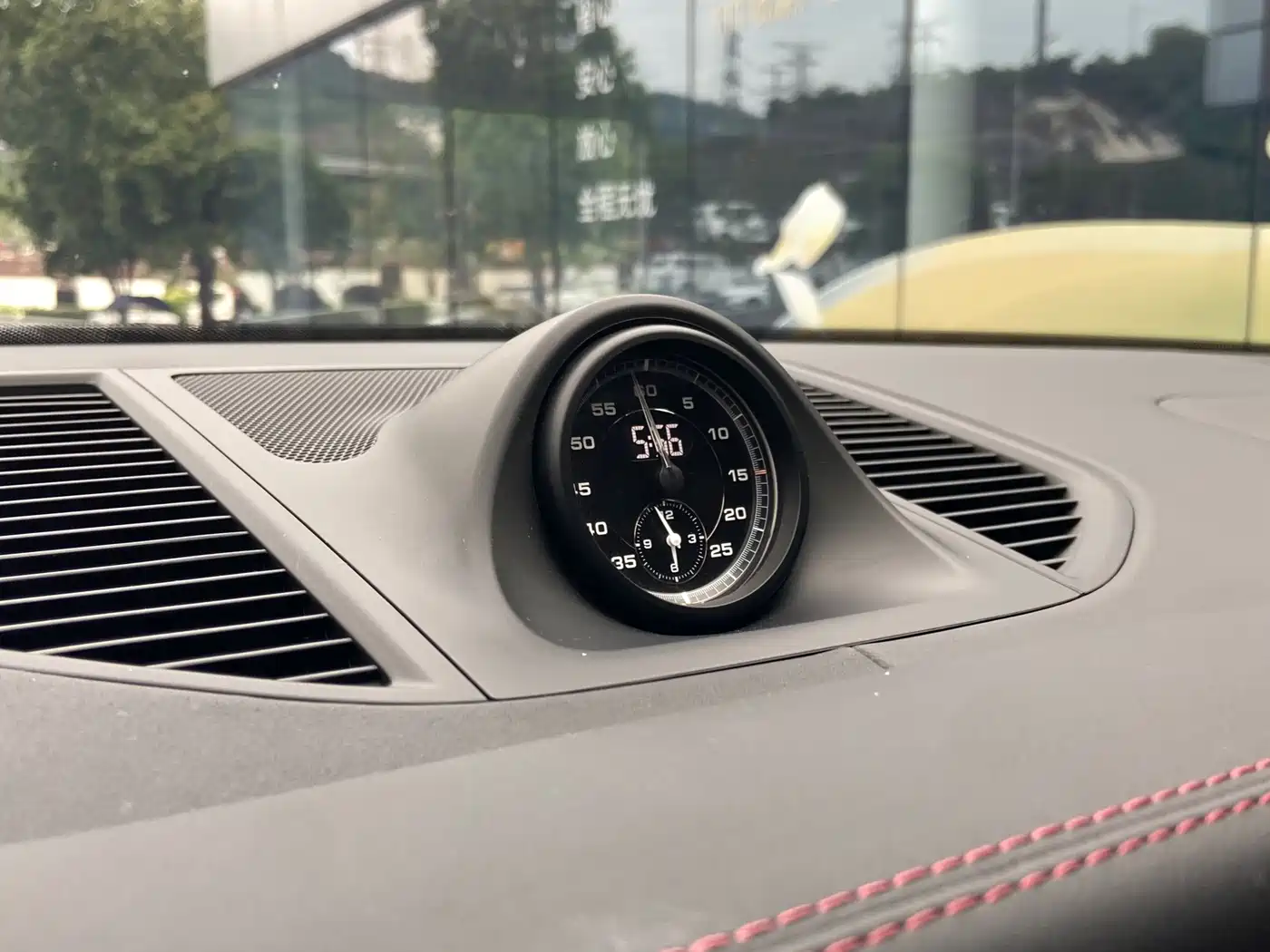 Porsche Macan 2023 Macan S 2.9T фото 13