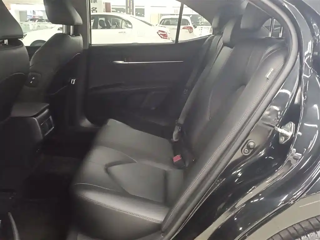 Toyota Camry 2019 2.5G Luxury (China V) фото 13